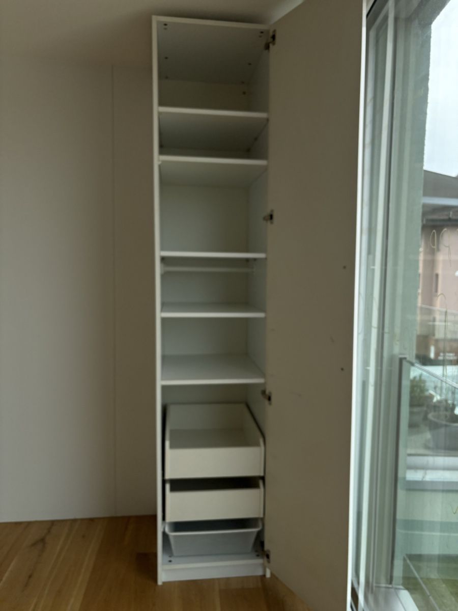 Ikea Armadi: Ikea PAX Schrank (H 240cm) – Usato da Zürich venduto da geevee02 1