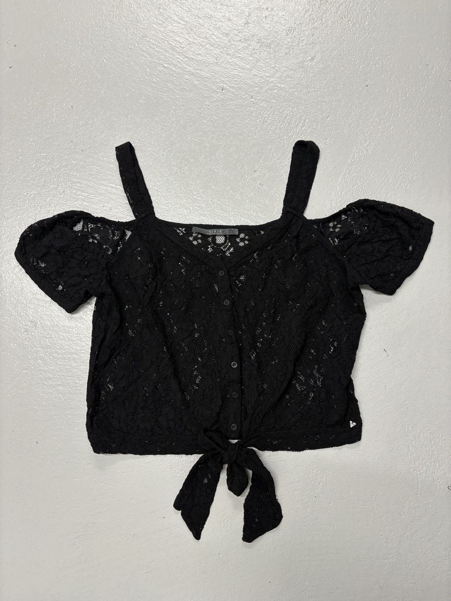 Guess Camicette: Guess Kurzarm Bluse Gr. L schwarz Spitze – Nuovo (secondo la descrizione) da Regensdorf venduto da secondchancefashion