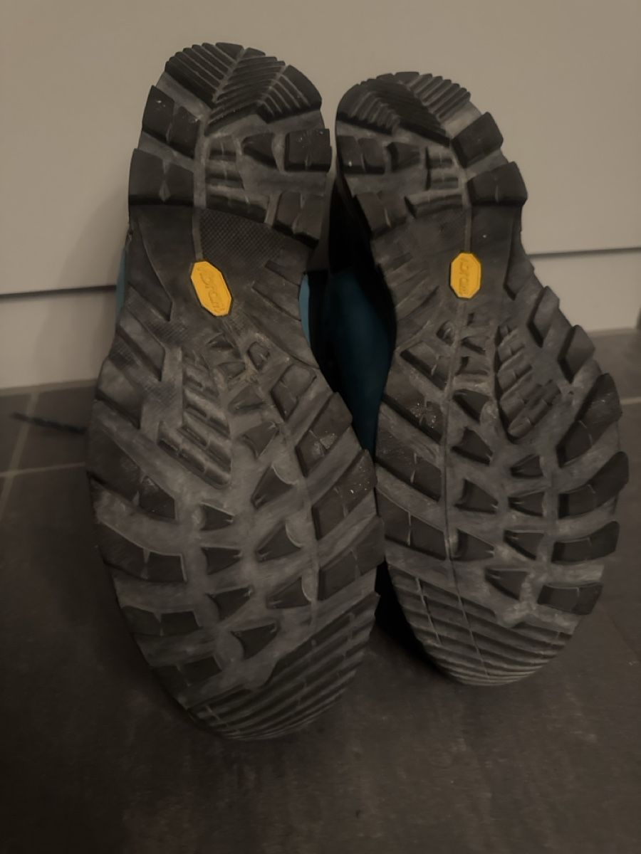 Lowa Scarpe da donna: Lowa Wanderschuhe Gr. 42 – Usato da Unterentfelden venduto da Loonah 2