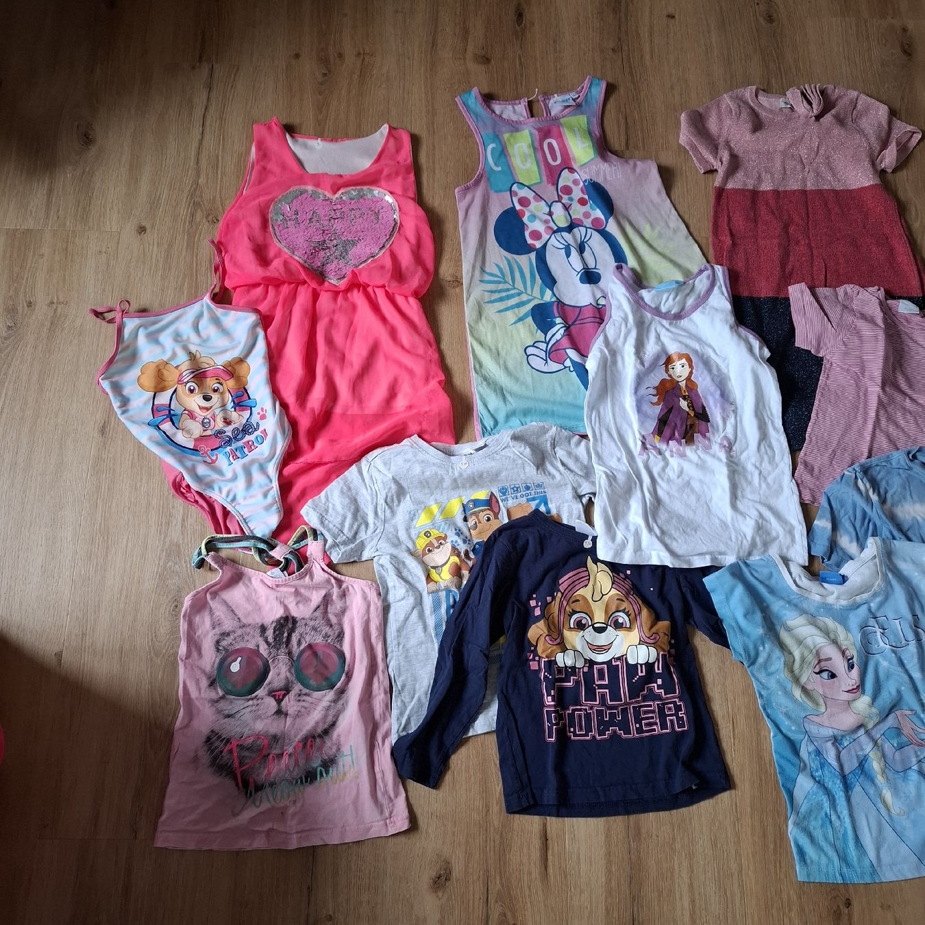 Lotti & Set di vestiti: Kinder Kleider Set Mädchen Grösse 122 - 134 – Usato da Bülach venduto da JAYA379 1