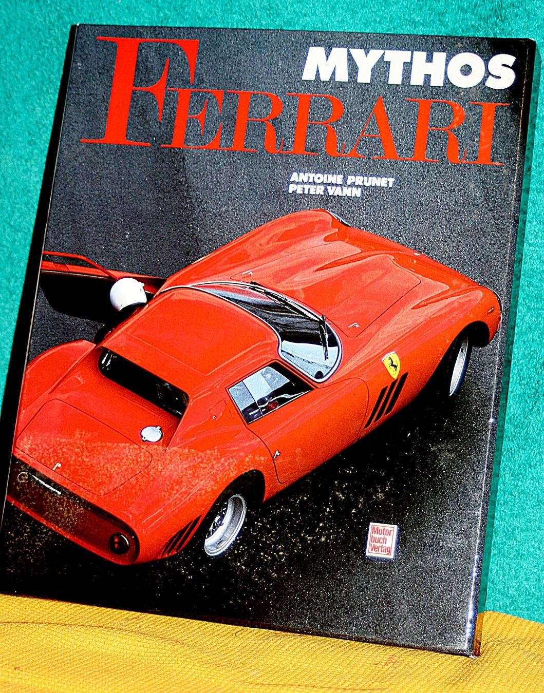 Libri: Ferrari Buch Mytos Ferrari – Usato da Baar venduto da 2cvbaar