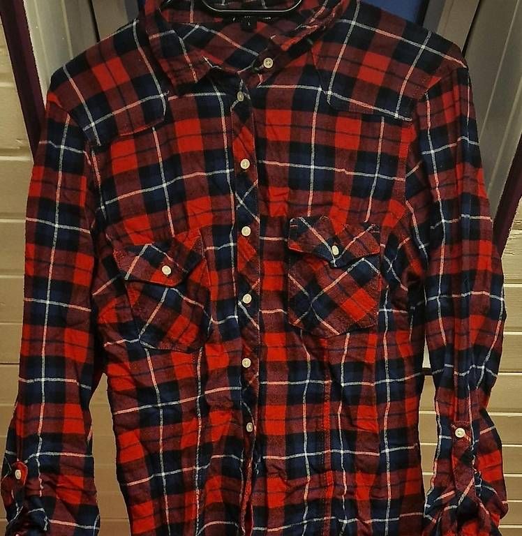 Camicie: Hemd – Usato da Riehen venduto da Joloe