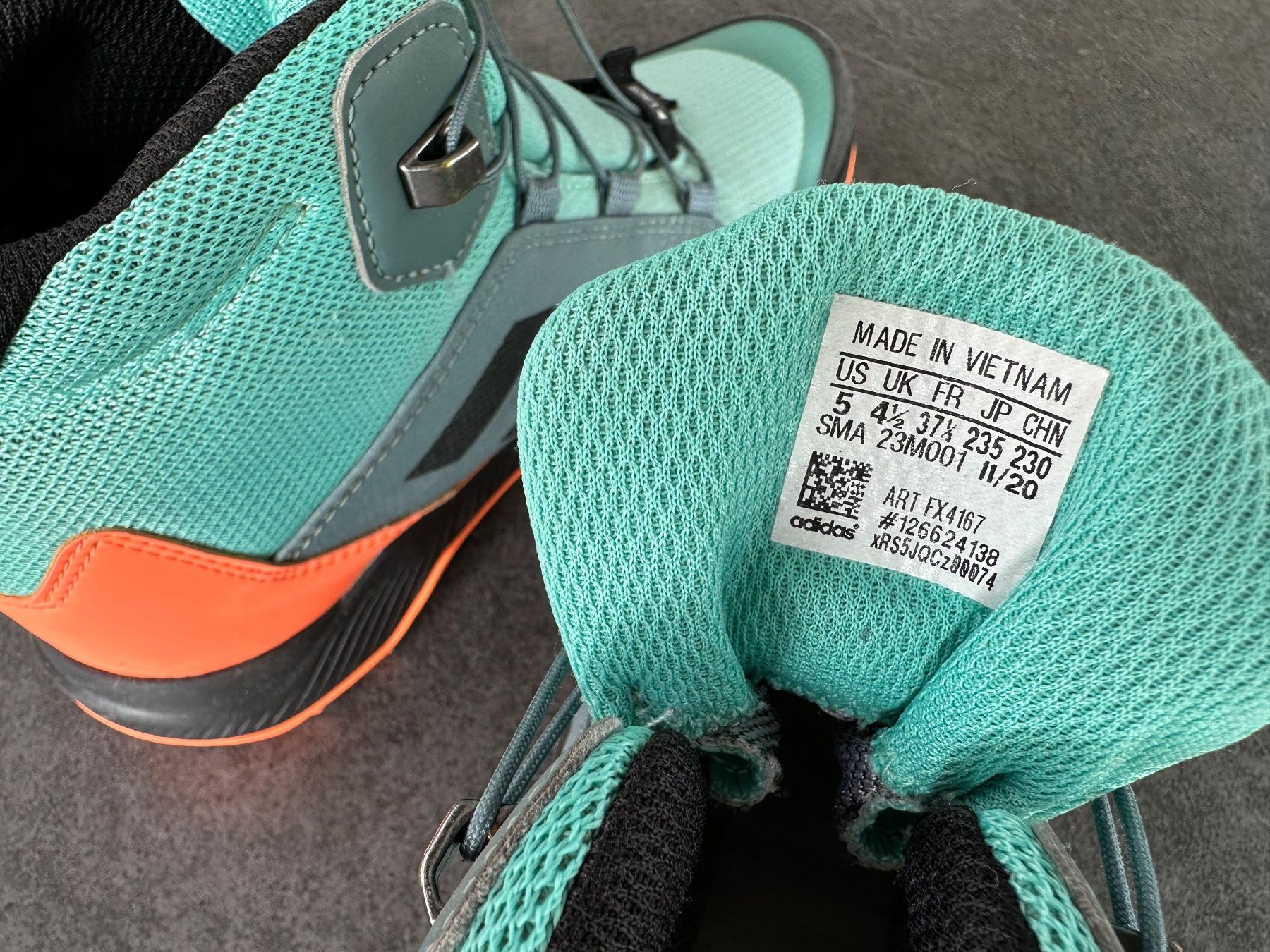 Adidas Scarpe per ragazzi: Wanderschuhe Adidas Terrex GORE TEX Gr. 37 1/3 – Usato da Arboldswil venduto da schlulu 7