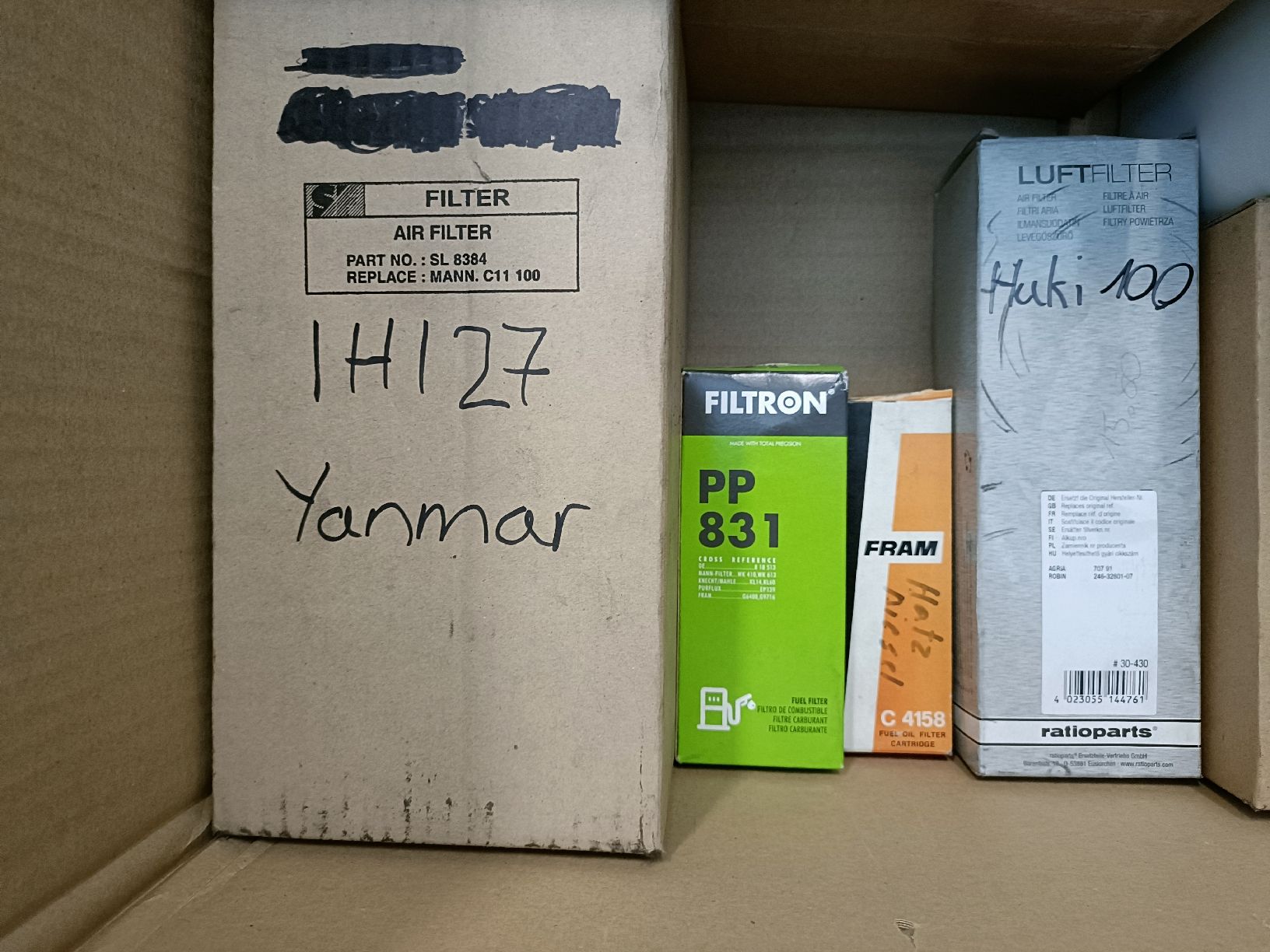 Ventilazione: Diverse Filter für Bagger, Traktor, neu – Nuovo e nell'imballaggio originale da Walzenhausen venduto da FabioK90 1