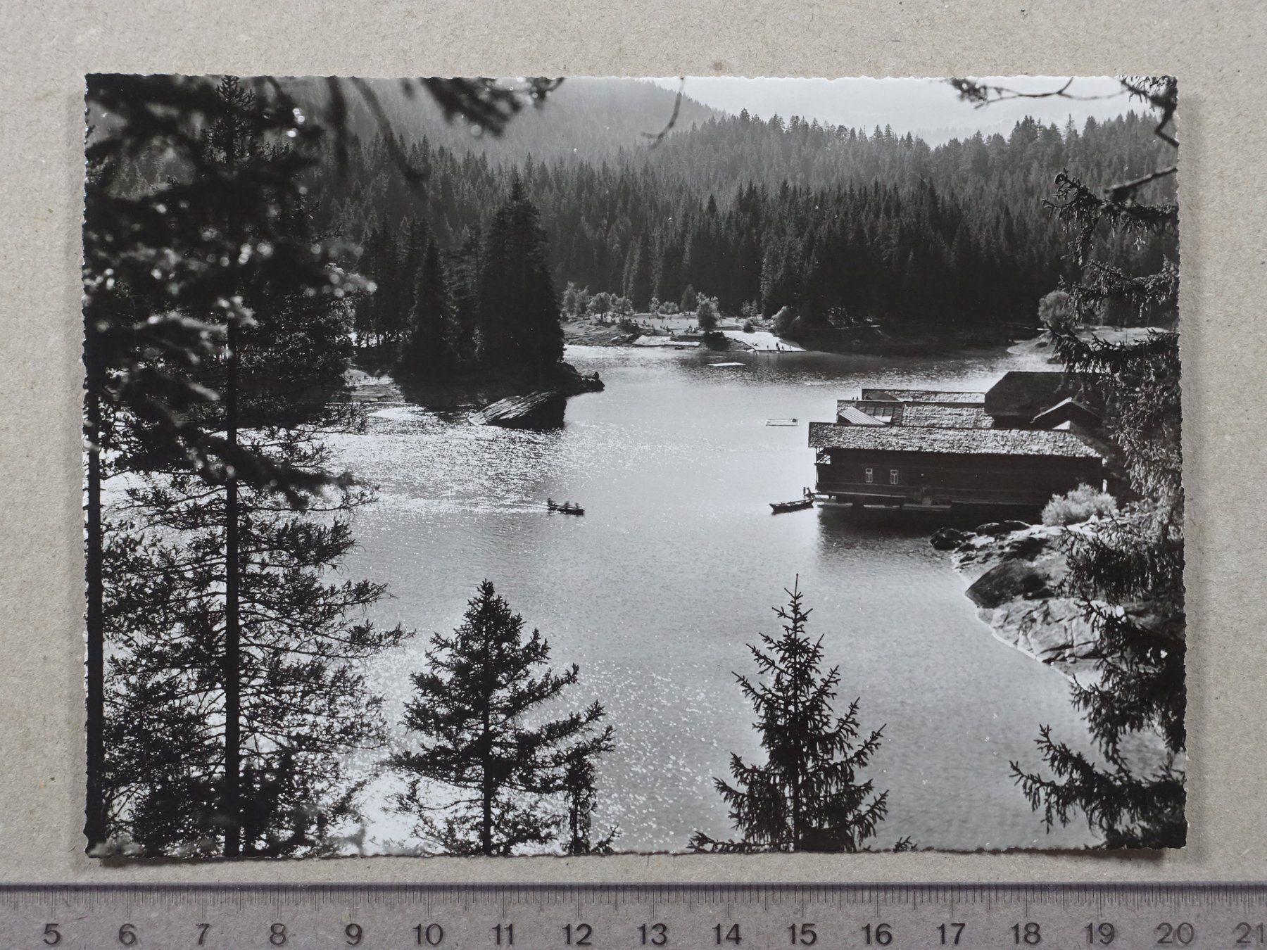 Cartoline postali: Waldhaus Flims, Caumasee – Usato da Lenzburg venduto da fh1