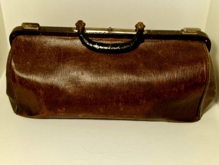 Antike Arzttasche, (Kunst?)Leder, Vintage, Retro, Kult!