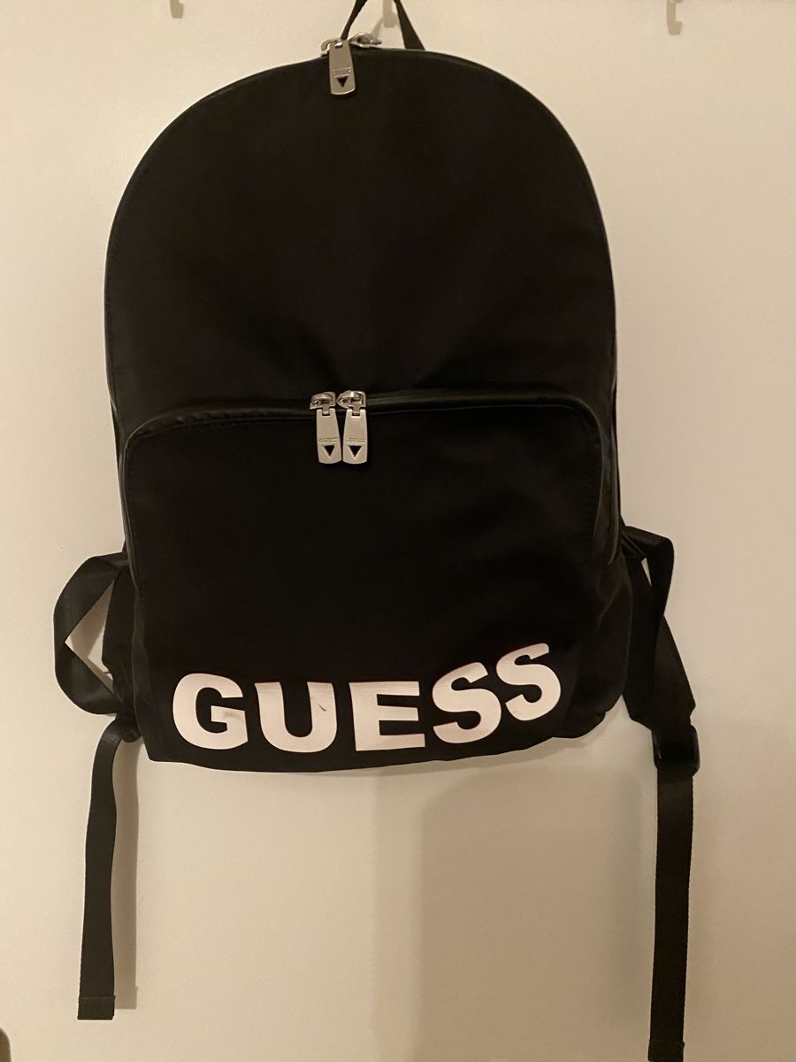 Guess Zaini: Original Guess Rucksack – Usato da Rapperswil SG venduto da meg_gh8h