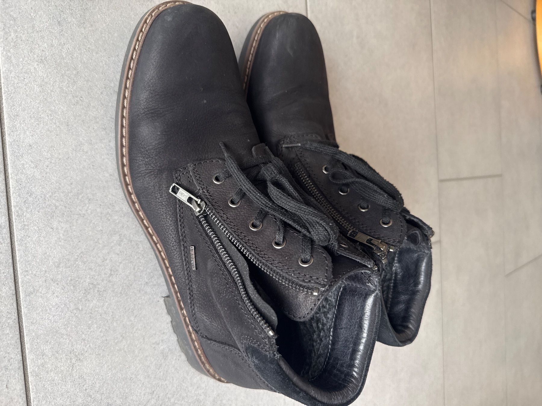 Scarpe da uomo: Winter-Schuhe Grösse 45 wenig gebraucht – Usato da Fehraltorf venduto da habibi2008 1