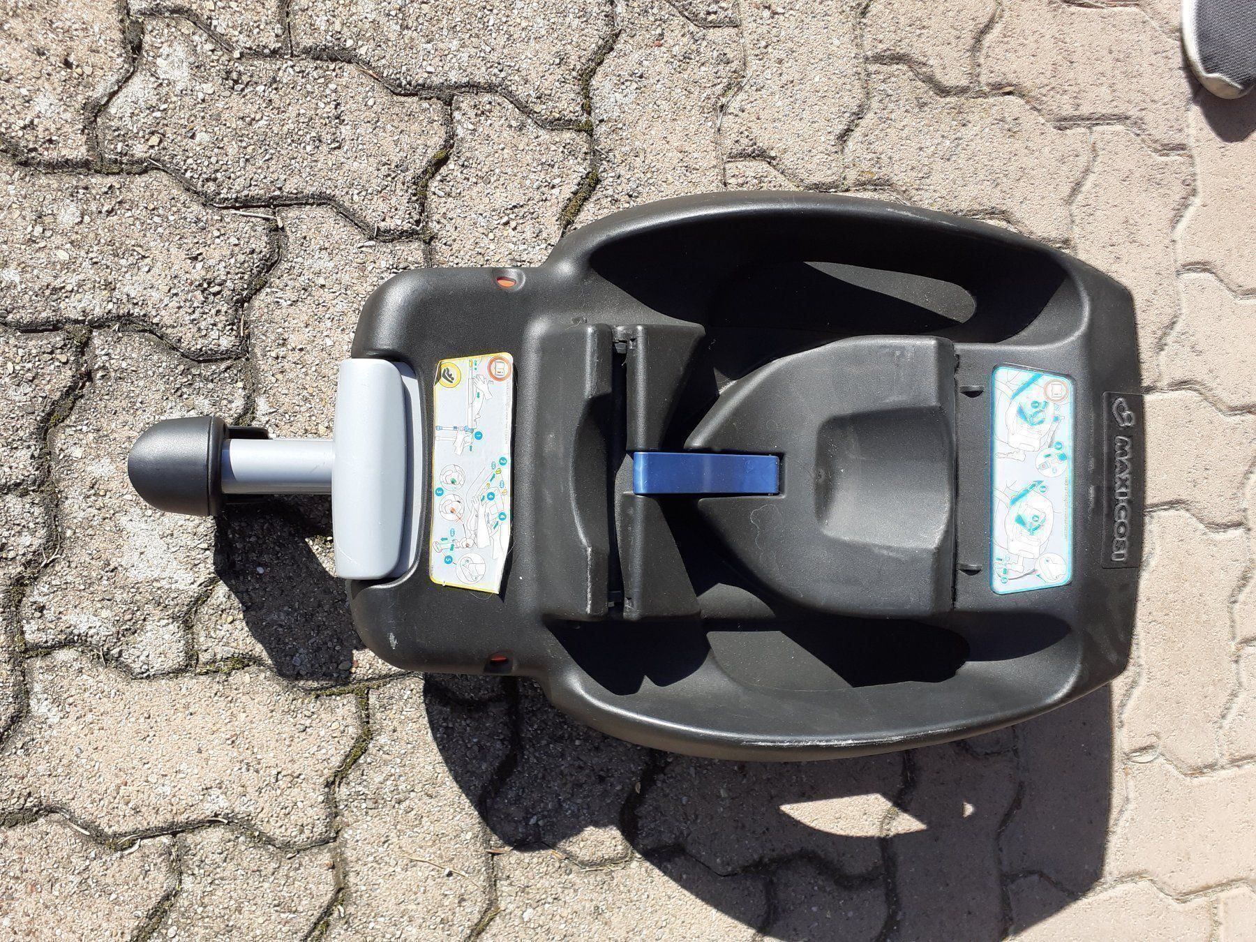 Sièges auto: Easyfix von Maxi-Cosi, Click System – D'occasion à Oetwil a.d. Limmat par Stupsi1234 1