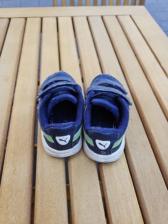 Scarpe per ragazzi: Turnschuhe Puma Gr. 23 – Usato da Thun venduto da sst_y7mk 1