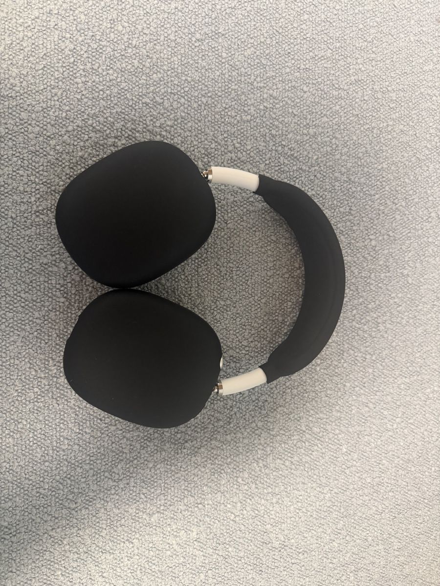 Apple Cuffie: Apple AirPods Max (Lightning) Silber – Usato da Muttenz venduto da sandrasbubble 4