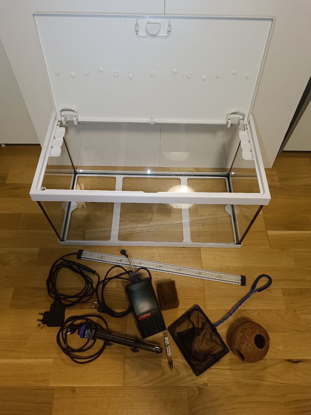 Eheim Aquarium: Aquarium Eheim 54l komplett set – Gebraucht aus Safenwil von mar_tbk5 2
