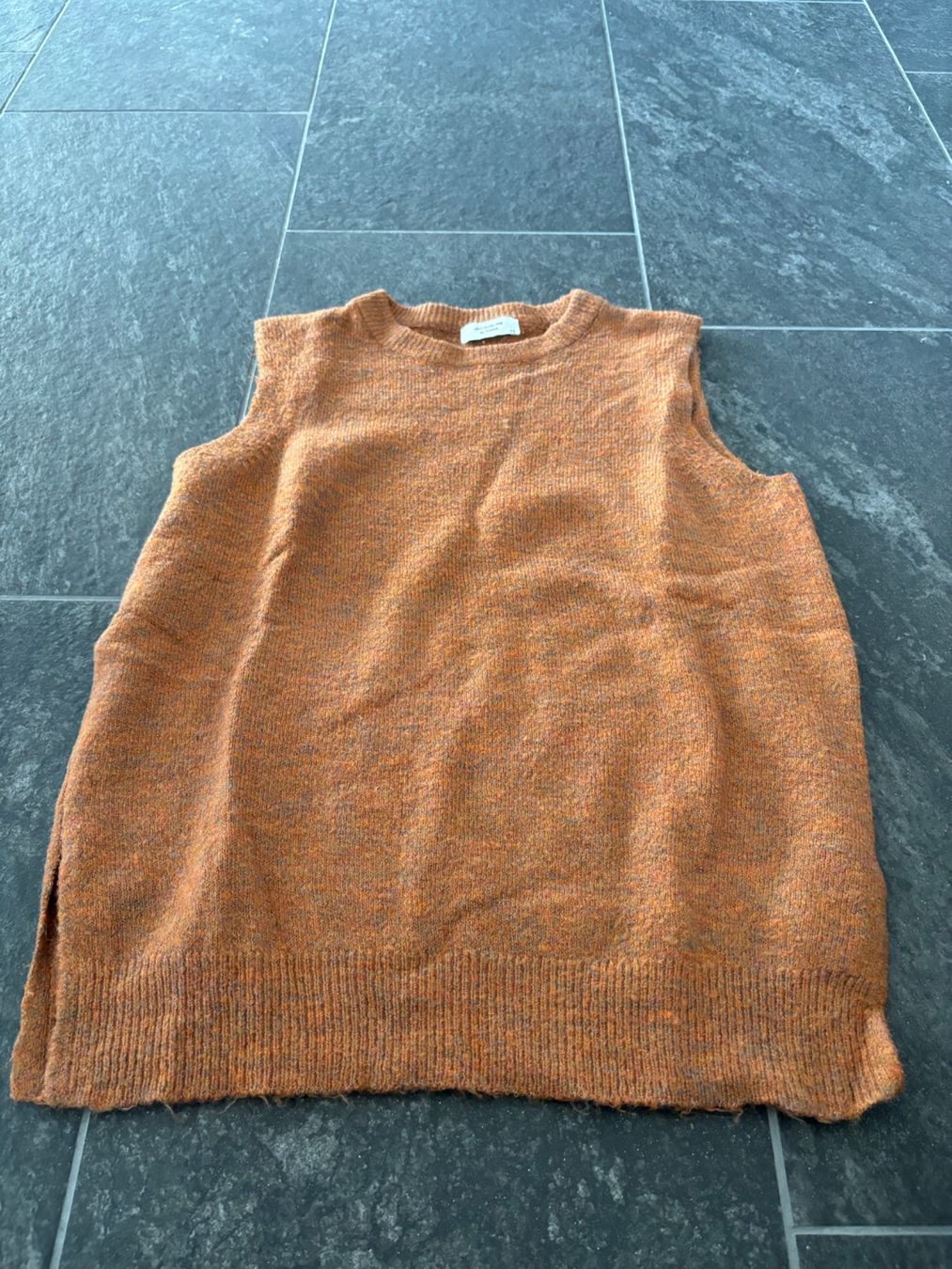 Maglioni & Felpe: JDY T-Shirt / Pullover - braun - Gr. XS – Usato da Stadel venduto da Chanel_5 1