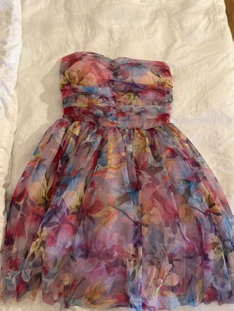 TULL KLEID