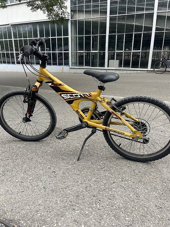 Scott Velos: Kinderfahrrad ca. 5-7 Jährige – Gebraucht aus Biel/Bienne von sarysasa