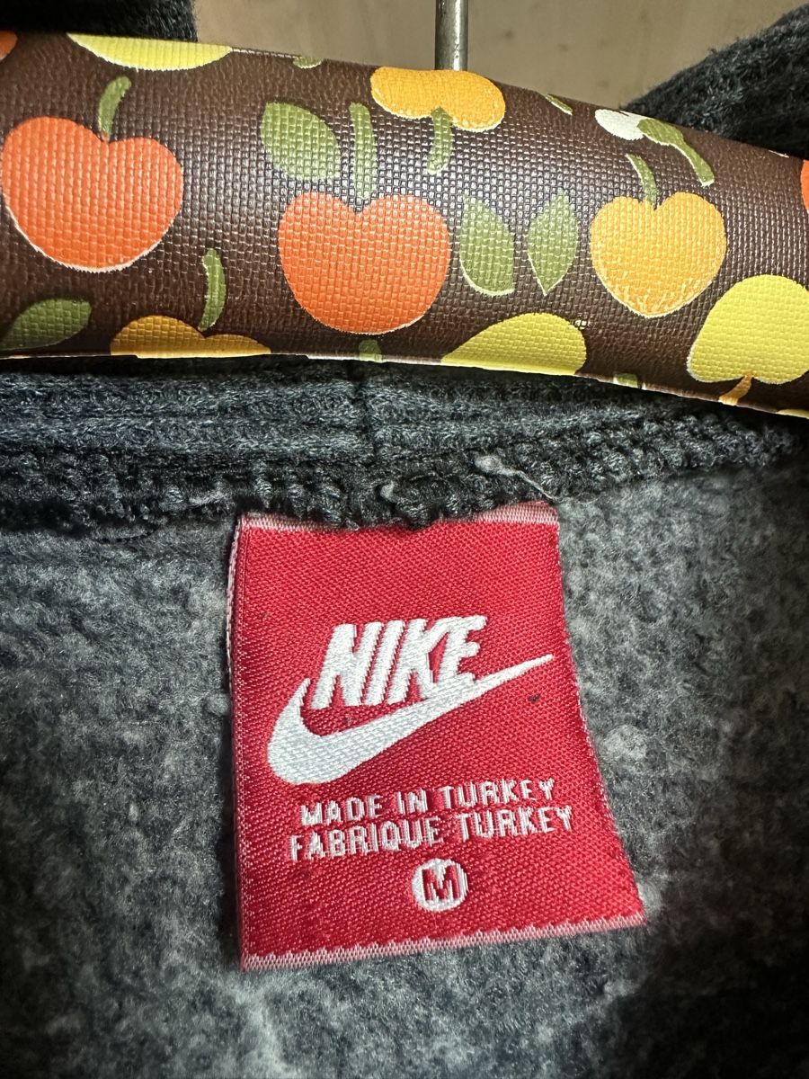 Nike Maglioni & Felpe: Nike Hoddie – Usato da Diessbach b. Büren venduto da kat_6mzs 2