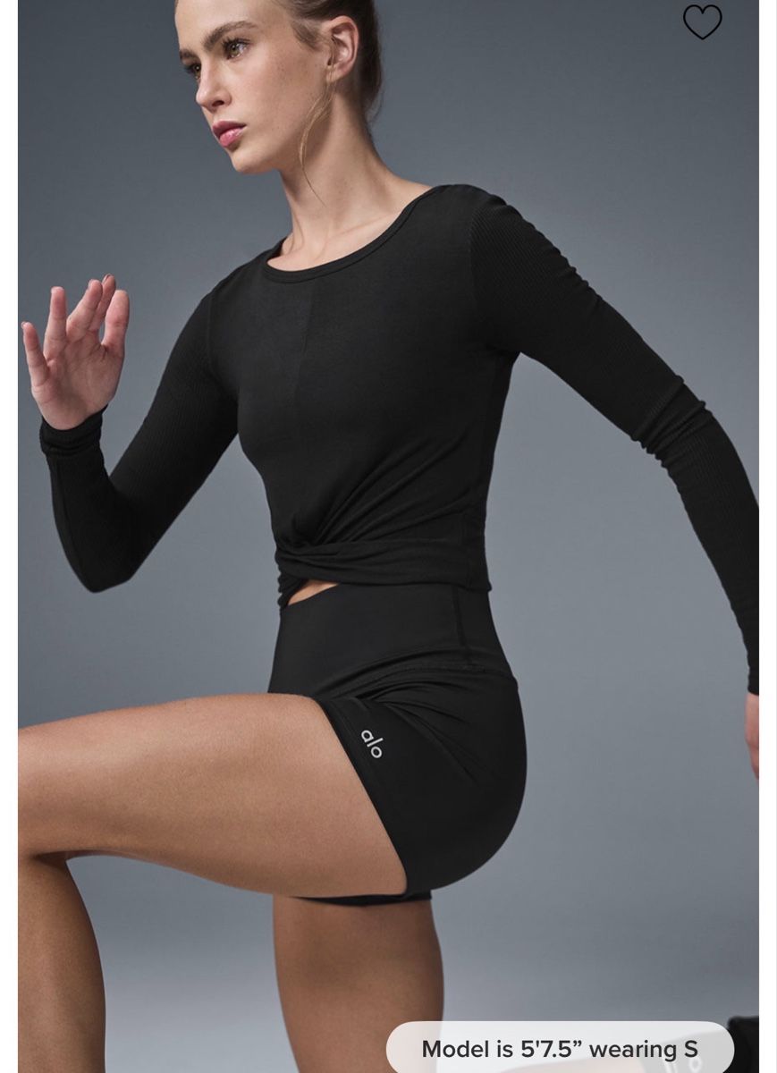 Alo Yoga Tops: Alo Yoga cover top – Gebraucht aus Zürich von ajoaxyz 7