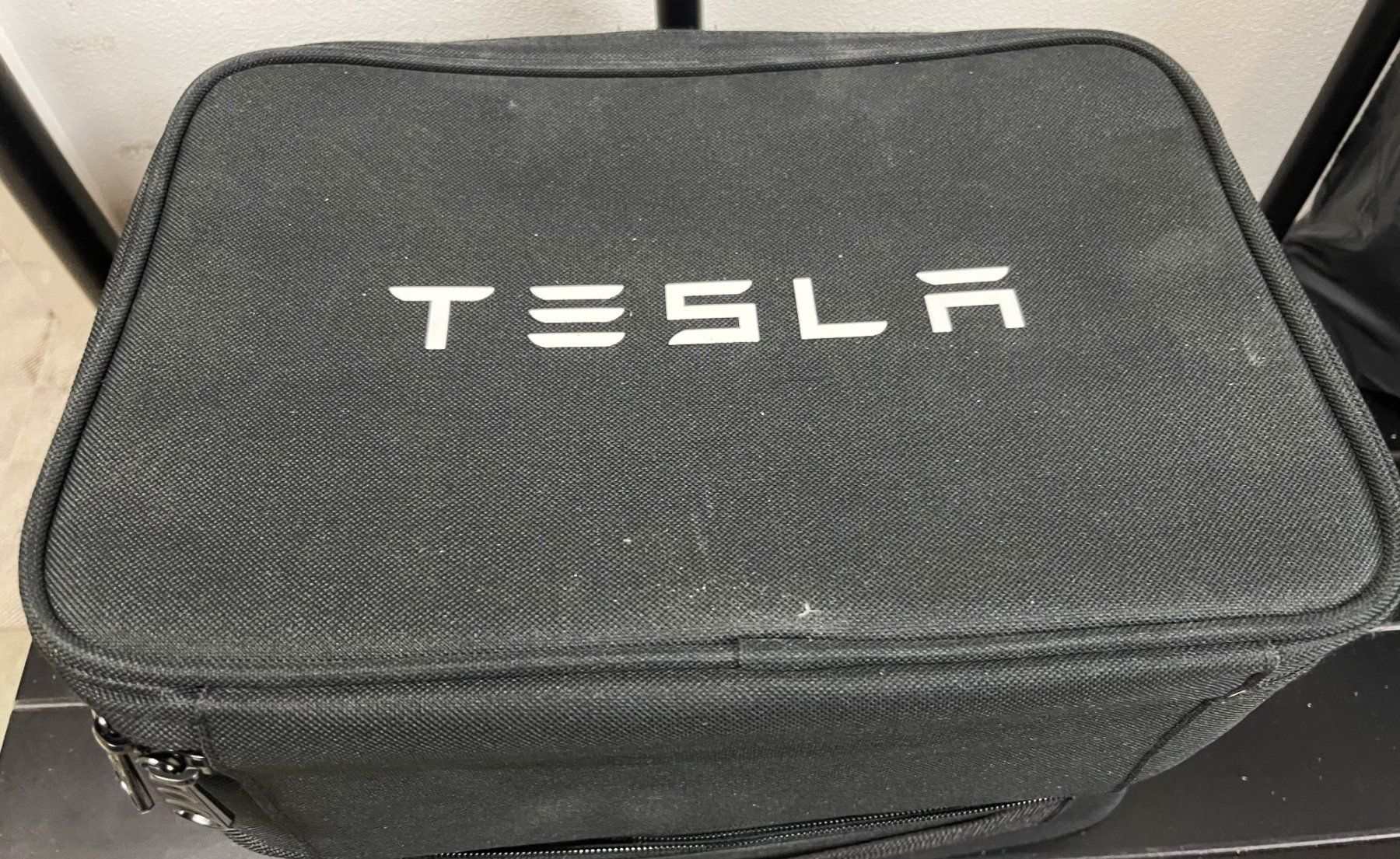 Tesla Tutti pezzi di ricambio auto: TESLA MX 90D - AHK KUGELKOPF – Nuovo (secondo la descrizione) da Oftringen venduto da Vucki 3