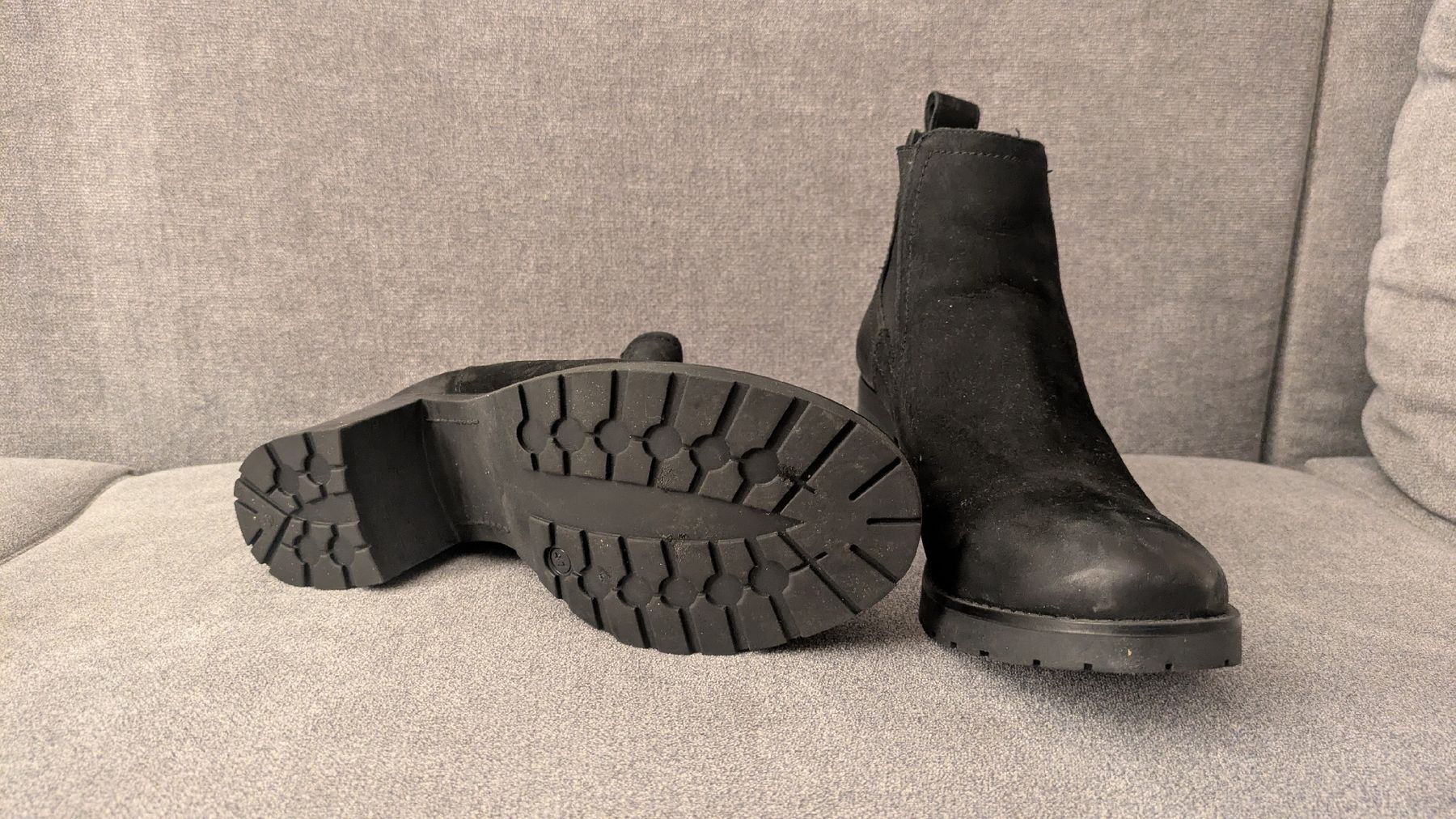 Scarpe da donna: Stifelette – Usato da Chur venduto da nin_rn2r 1