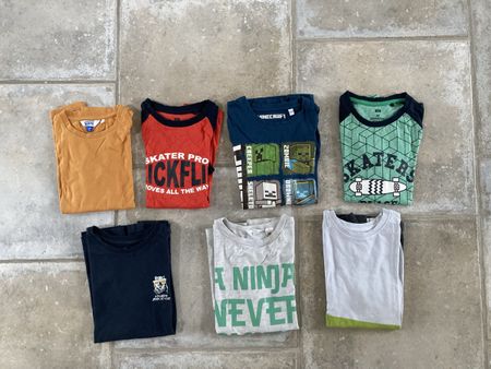 7 Langarm-Shirts Grösse 134/140 8-10Y