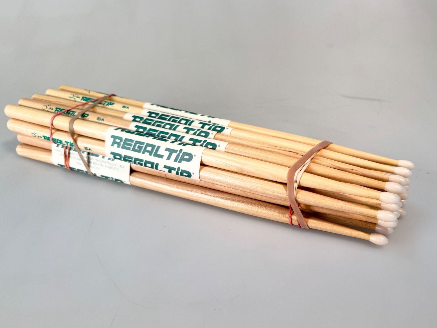 Musikinstrumente: Drumsticks REGALTIP Nylontip 5A – Neu (gemäss Beschreibung) aus Schaffhausen von outlet-music