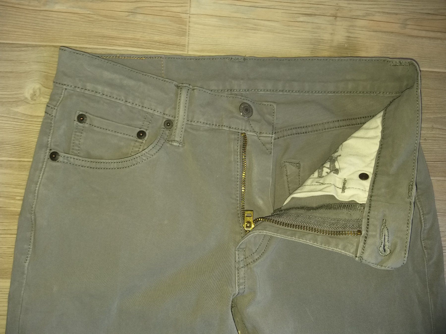 Levi's Jeans: Jeans LEVIS STRAUSS 511     Taille / Grosse W30 – Usato da Cossonay-ville venduto da Super-Price-Quality 2
