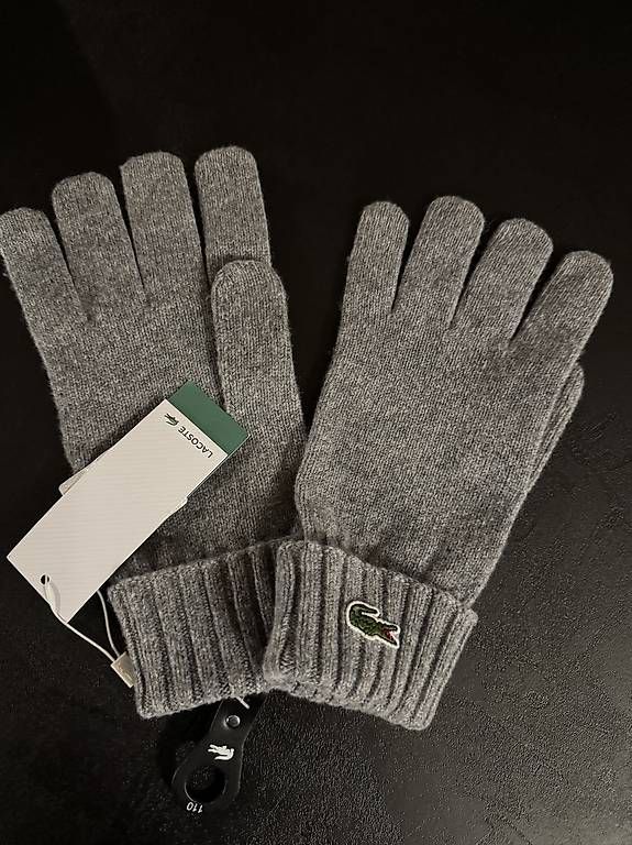Altri accessori da uomo: Gants Lacoste – Usato da Monthey venduto da and_c5w8