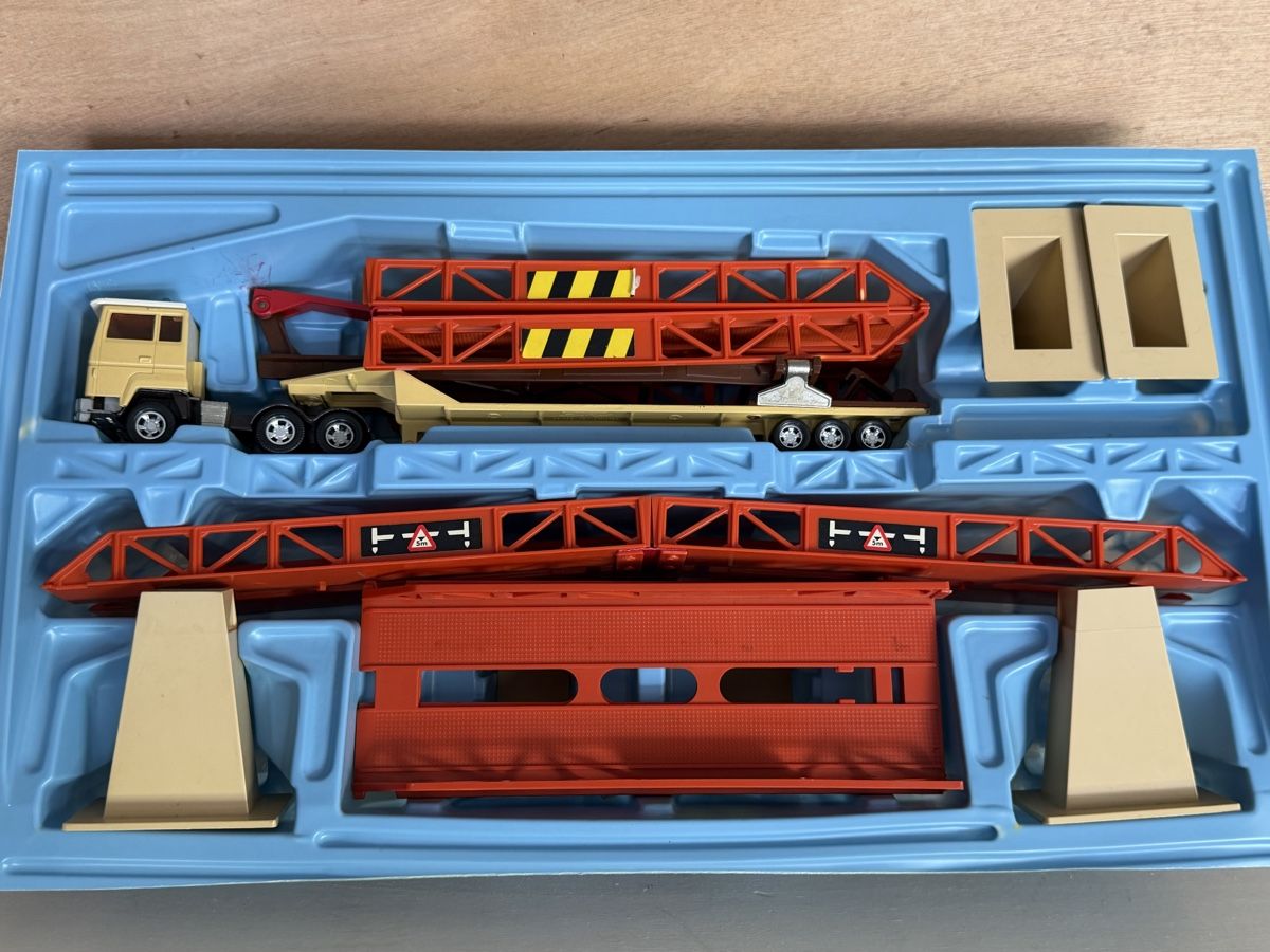 Matchbox Modellbausätze & Standmodelle: Matchbox Super Kings K-44 Pont Constructeur set – Gebraucht aus Evionnaz von eriba430 1
