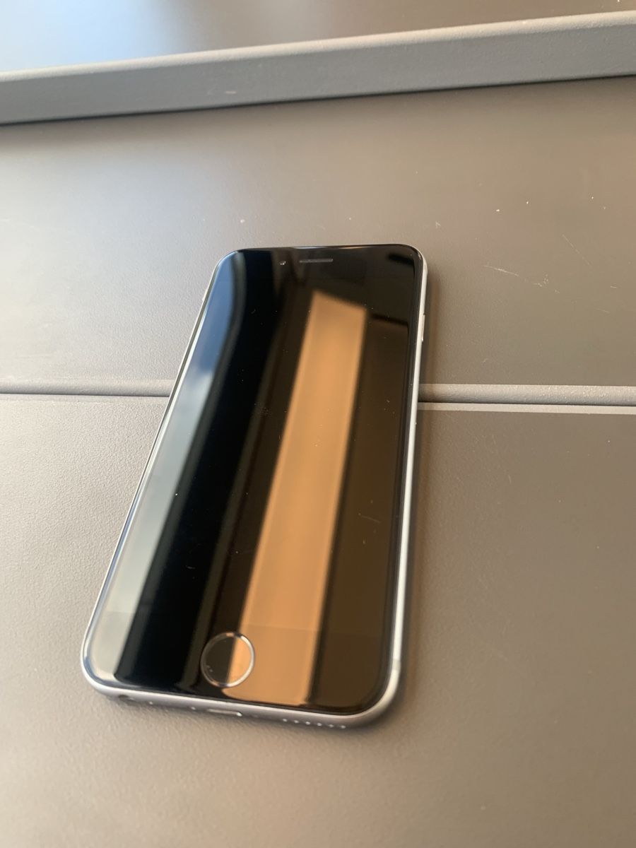Apple Portables: iPhone 6s wie neu – Neuf (Voir description) à Zürich par bah_l7fx