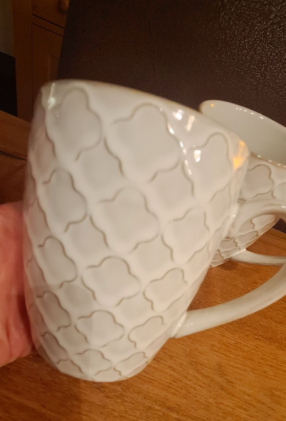 Tazze: 2 Kaffeebecher, cremefarben mit Muster, neuwertig – Usato da Perlen venduto da SPICE24 3