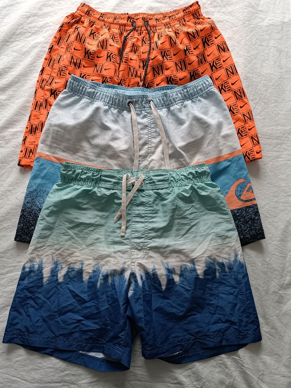 Nike Pantaloni: Badehosen Gr S (164) – Usato da Binz venduto da julijuli