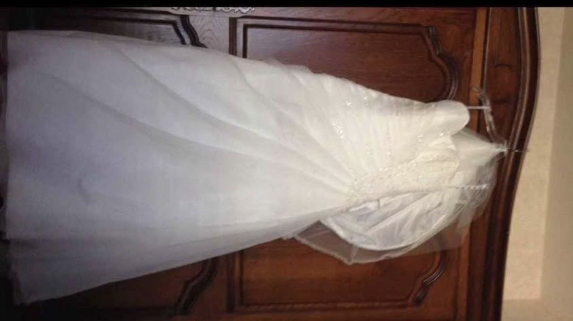 Vestiti: Robe de mariée ivoire T46 – Usato da Gingins venduto da fre_7s7k 2