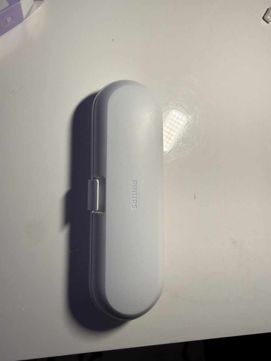 Philips Sonicare Soins dentaires: Original Philips toothbrush hard case – Neuf (Voir description) à Winterthur par hachiscutecloset