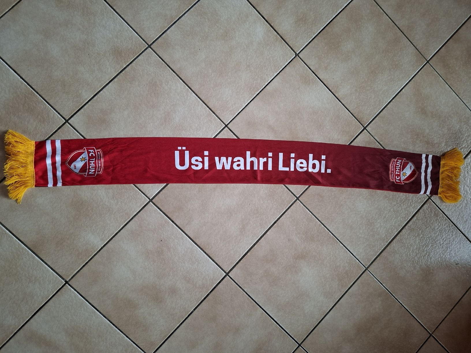 FC Thun Foulards, Tücher & Schals: FC Thun Fussball Fan Schal – Gebraucht aus Schwanden Sigrisw von cadieux71 1