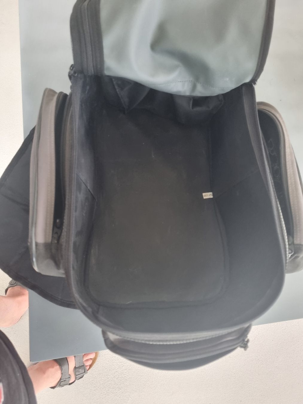 IXS Zaini: Tankrucksack / IXS/ Magnet / Töff  – Usato da Adlikon b.Regensdf venduto da attila63 1