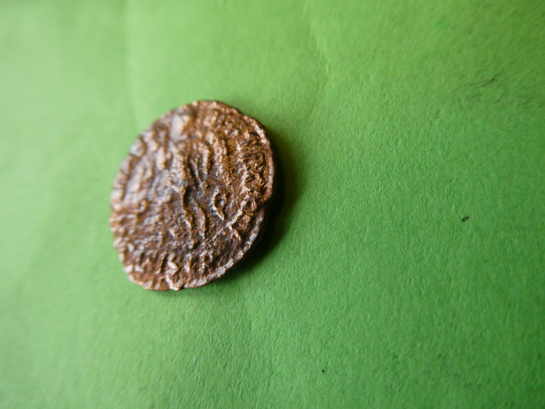 Tutti le monete: uralte Bronzemünze  15 mm     1.45 g – Usato da Hinterforst venduto da Rohusri 3