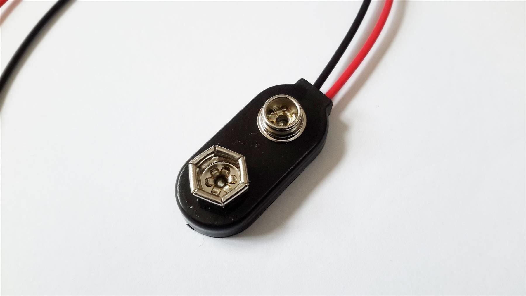 Wandhalterungen: Batterieclip für 9-Volt-Block, I-Form – Neu und originalverpackt aus St. Gallen von cointec 1
