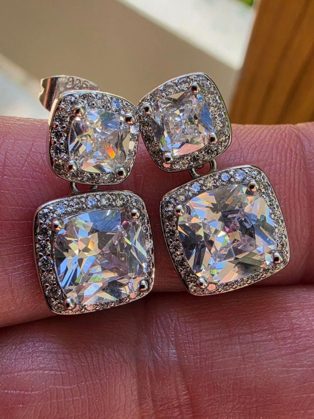 Orecchini pendenti & Orecchini a lobo: Boucles d'oreille argent avec zircons – Nuovo e nell'imballaggio originale da Reconvilier venduto da Tsma67 8