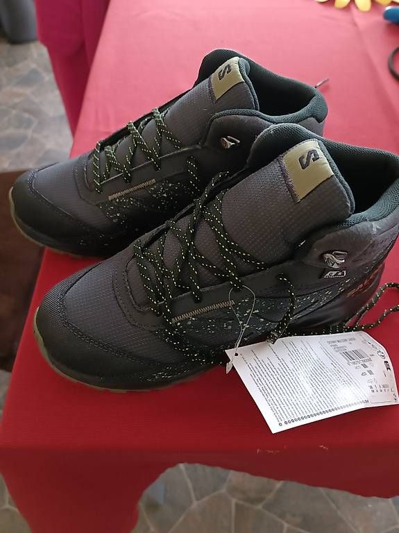 Salomon Scarpe per ragazzi: Neue Wanderschuhe Gr. 38 – Nuovo e nell'imballaggio originale da Laupersdorf venduto da sebel2007 2