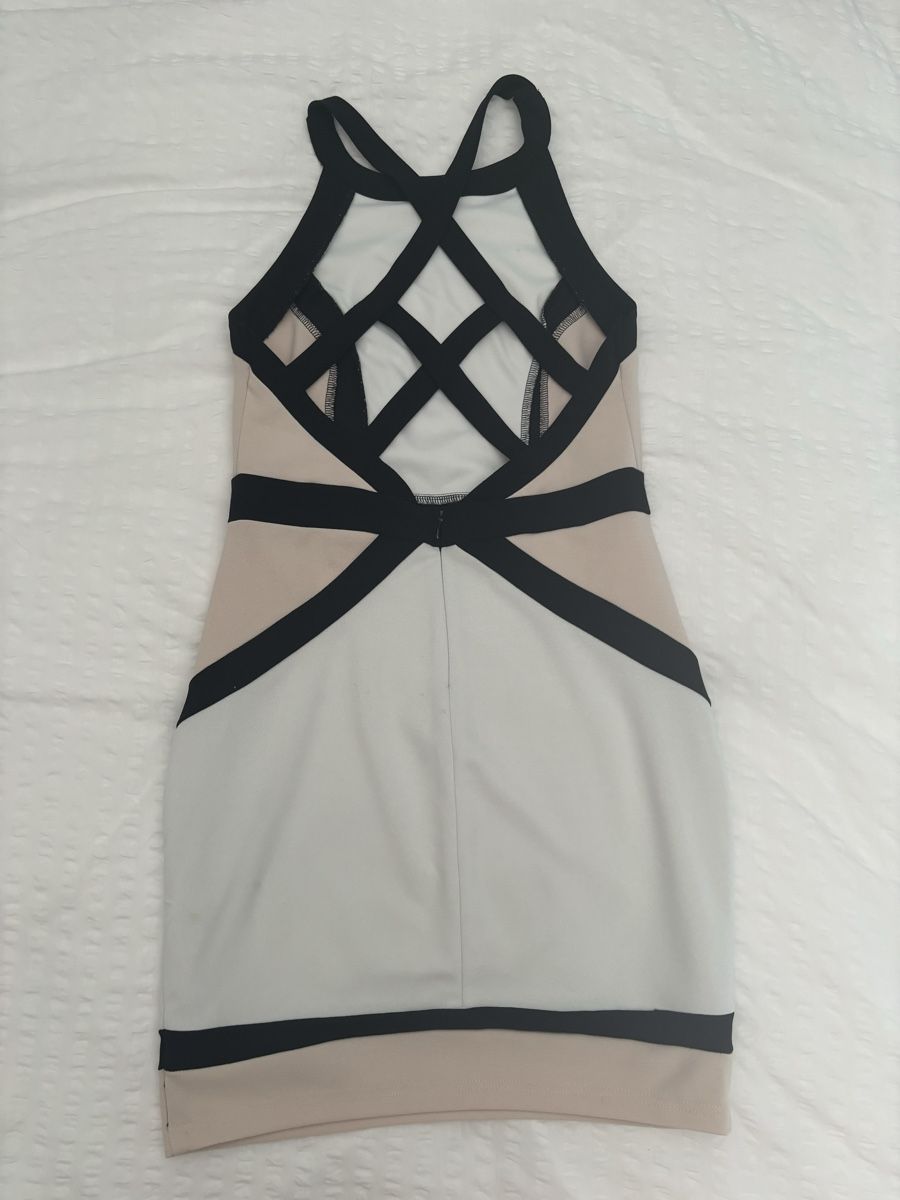 Kleider: elegantes Kleid Größe M – Gebraucht aus Dübendorf von eli_dt6x 1
