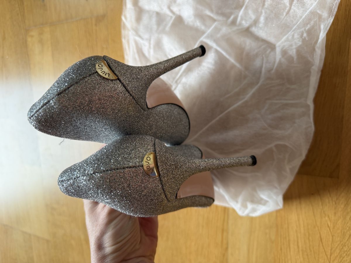 Liu Jo Scarpe da donna: Pumps Liu Jo silber Glitzer – Usato da Zürich venduto da sal_tr5t 3