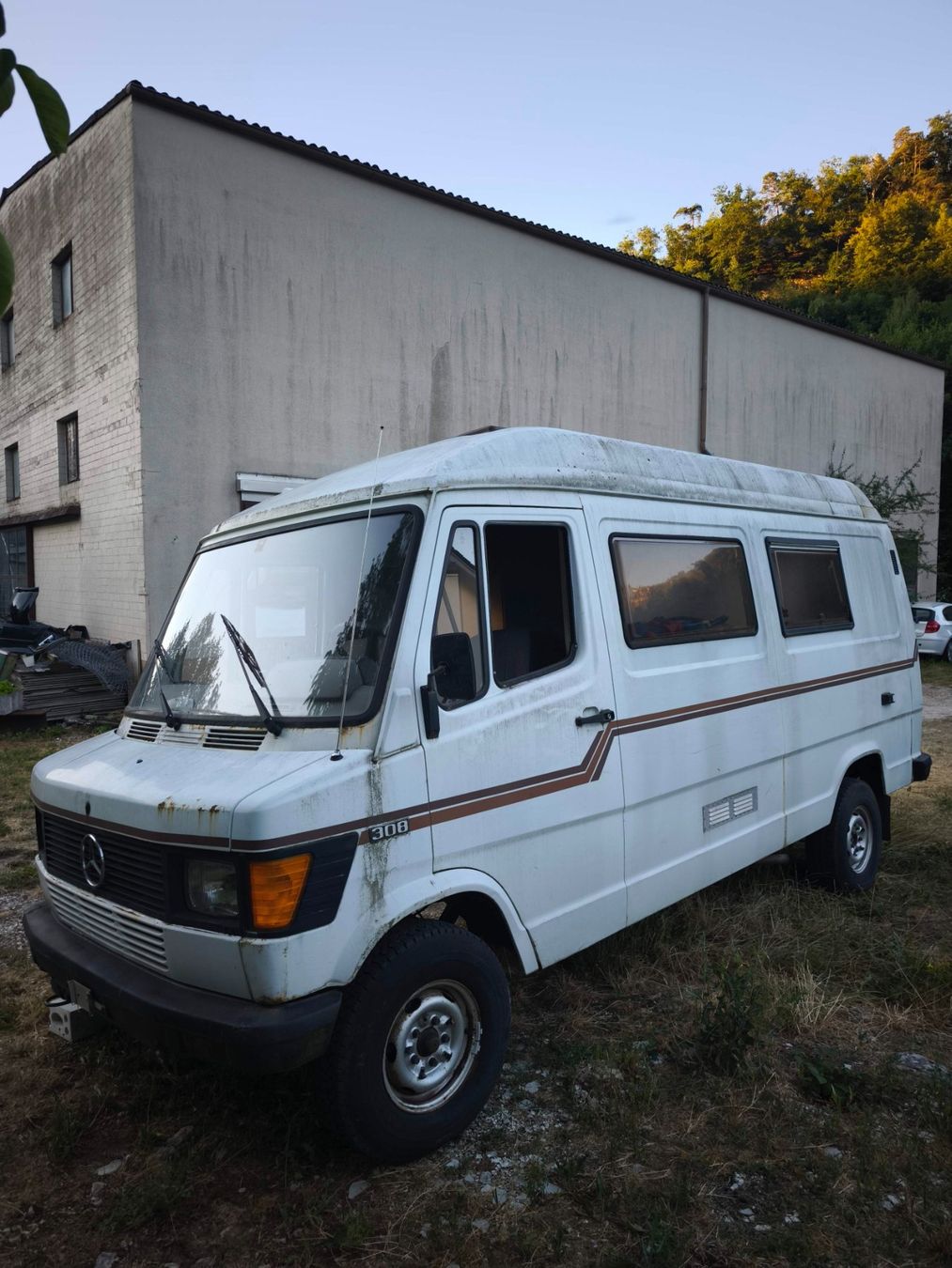 Mercedes-Benz Veicoli da campeggio: Mercedes camper – Usato da Winterthur venduto da viv_7mm8