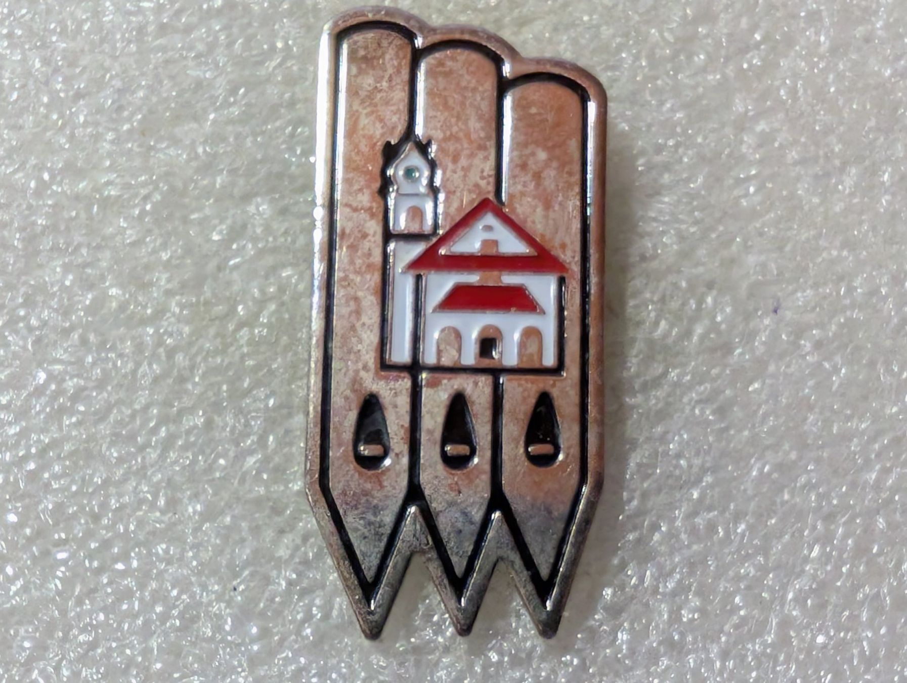 Plaquettes & Badges: Ansteckpin 148: – D'occasion à Oppligen par Pin-Fall-Shop