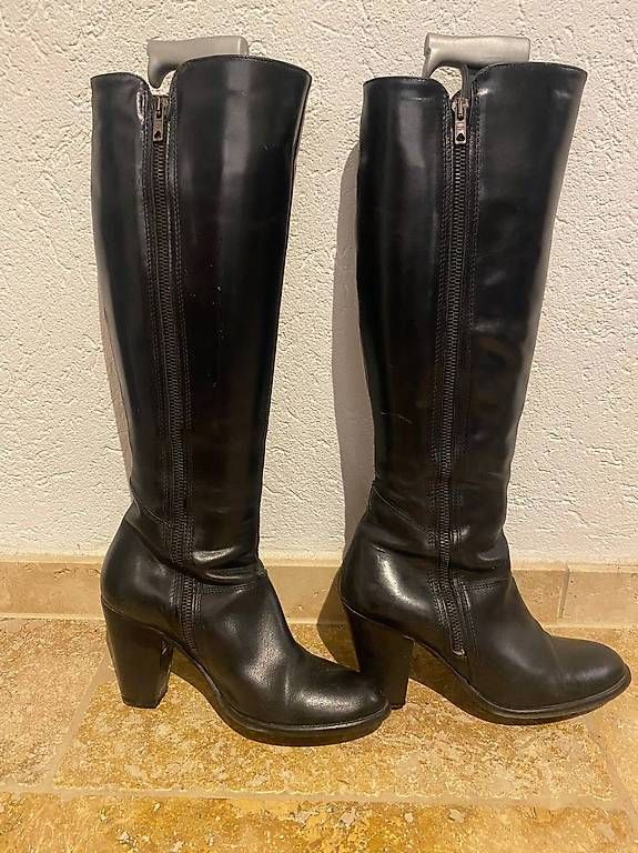 Chaussures femmes: Lederstiefel mit Absatz Gr. 38 bagatt – D'occasion à Schmiedrued par Giorda