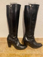 Lederstiefel mit Absatz Gr. 38 bagatt