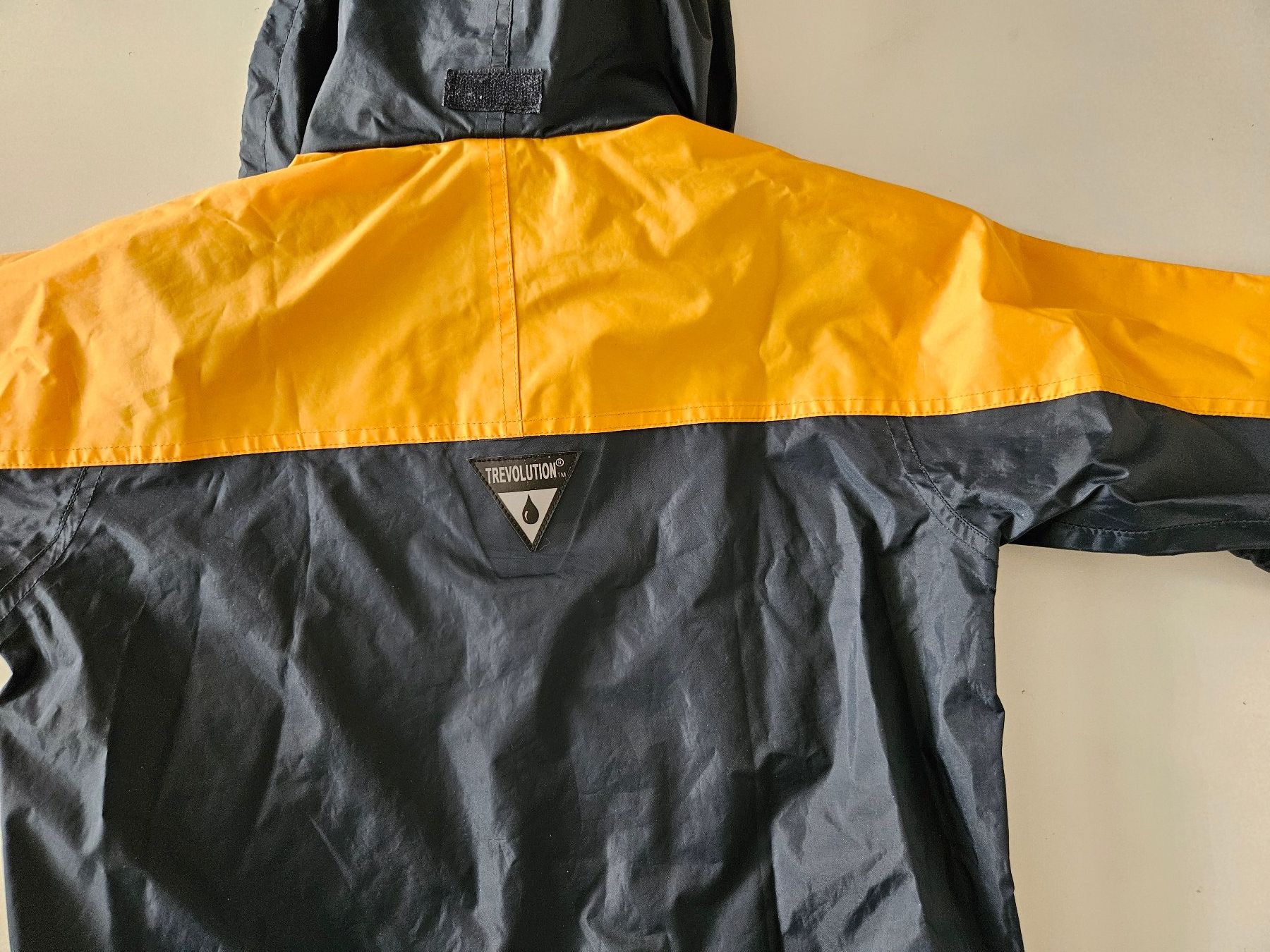 Trevolution Vestes & Manteaux: Regenjacke Gr. 104 Trevolution – D'occasion à Unterengstringen par saraman 3