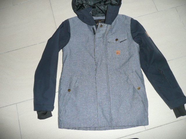 Quiksilver Completi: Ski/Snowboard-Anzug Quicksilver Gr. M – Usato da Zug venduto da falama 1