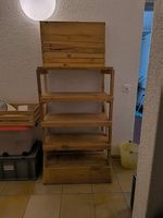 Massives Kellergestell - Marke Eigenbau aus rohem Holz