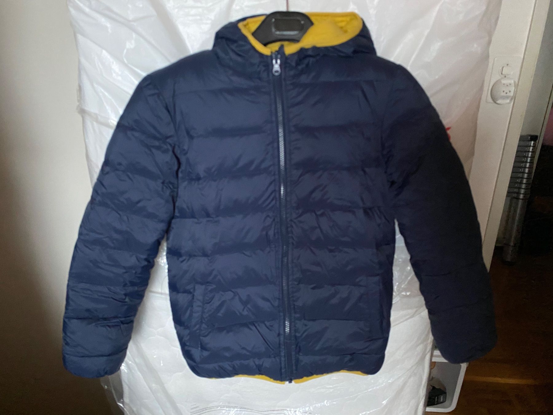 Cyrillus Giacche: Veste NEUVE doudoune double- face Cyrillus 12 ans – Nuovo (secondo la descrizione) da Geneve venduto da Monthoux13