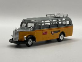 Busch 41035 1:87 Mercedes-Benz O3500 Postbus Schweiz